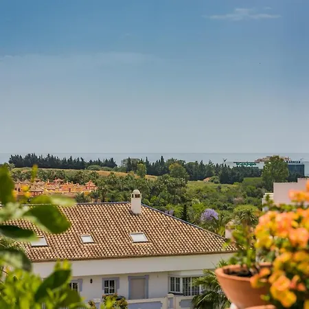 Molo Luxury Puerto Banus * Μαρμπέλλα