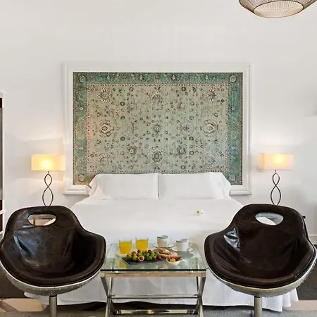 Molo Luxury Puerto Banus Hotel