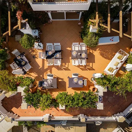 Molo Luxury Puerto Banus فندق *