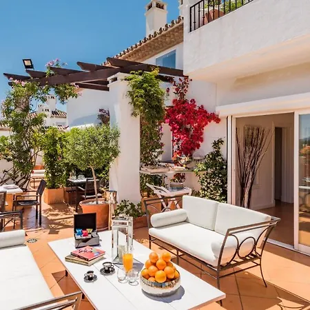 Molo Luxury Puerto Banus *