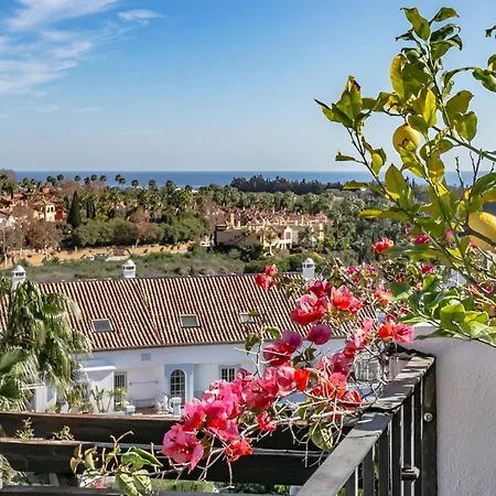 Отель Molo Luxury Puerto Banus