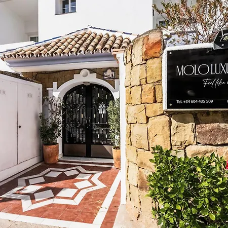ホテル Molo Luxury Puerto Banus