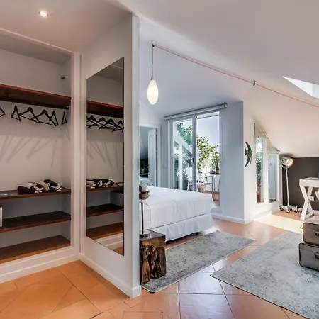 Отель Molo Luxury Puerto Banus *
