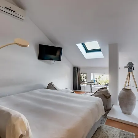 Отель Molo Luxury Puerto Banus Марбелья