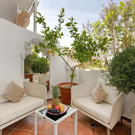 Molo Luxury Puerto Banus *