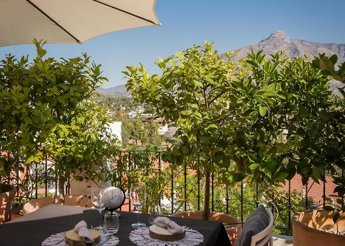 Molo Luxury Puerto Banus * Marbellac
