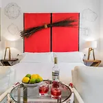 Molo Luxury Puerto Banus *