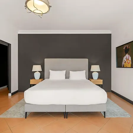 Molo Luxury Puerto Banus *