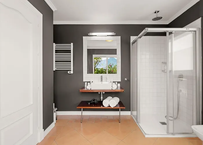 Molo Luxury Puerto Banus Hotell *