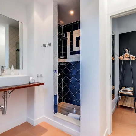 Molo Luxury Puerto Banus מלון *