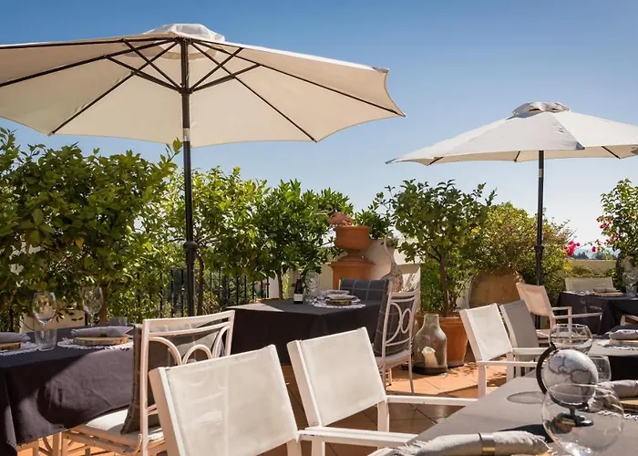Molo Luxury Puerto Banus Szálloda